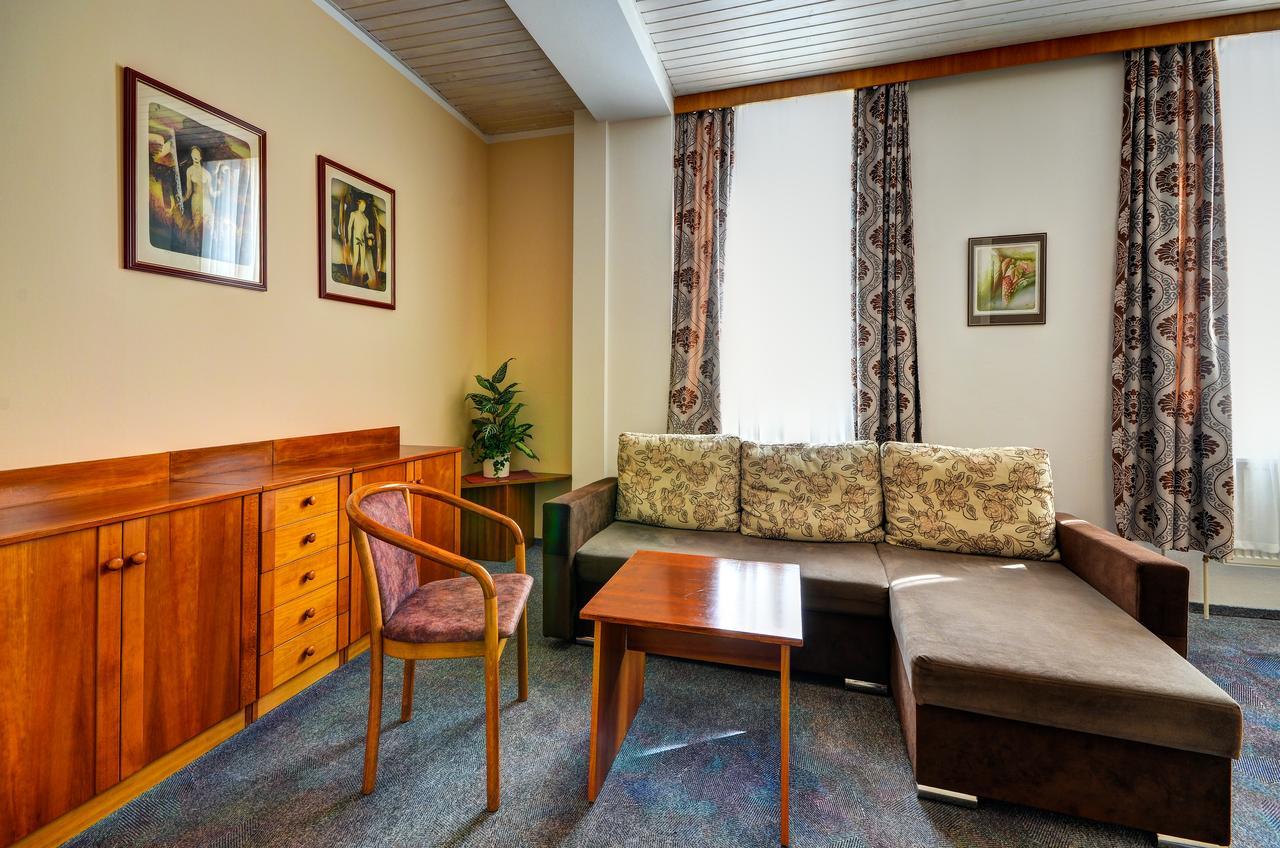 Hotel Pizzeria Istria Velké Losiny Eksteriør bilde